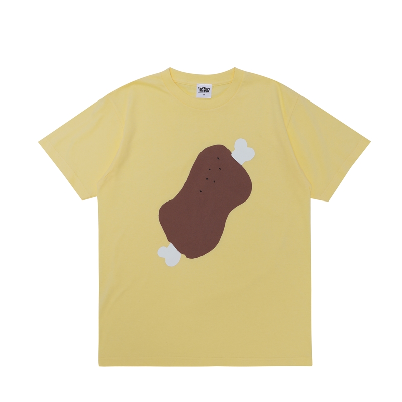 『ハイキュー！！』日向翔陽の「お肉」Ｔシャツ　日向翔陽サイズ（Ｍサイズ相当）　アクリルバッジ１個付き　＜ハイキュー！！　ＦＡＮ　ＰＡＲＫ＞　ＢＥ２