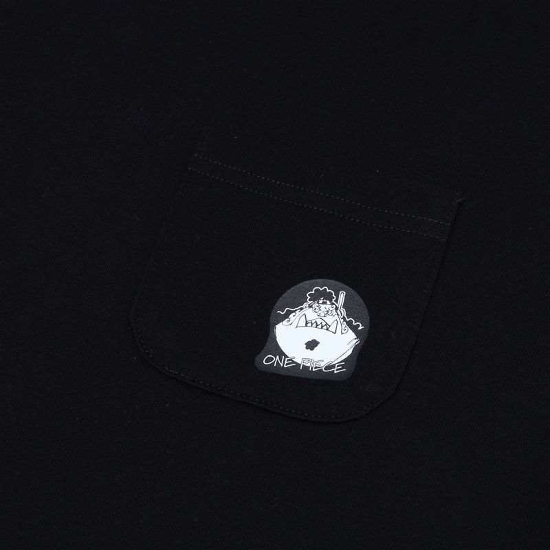 『ＯＮＥ　ＰＩＥＣＥ』ポケット付きビッグシルエットＴシャツ　“ＨＥＲＯＥＳ”　ジンベエ　ＢＥ２