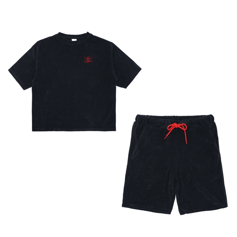 『ＯＮＥ　ＰＩＥＣＥ』ルームウェア（Ｔシャツ＆ハーフパンツ）　Ｍサイズ　ＢＥ２